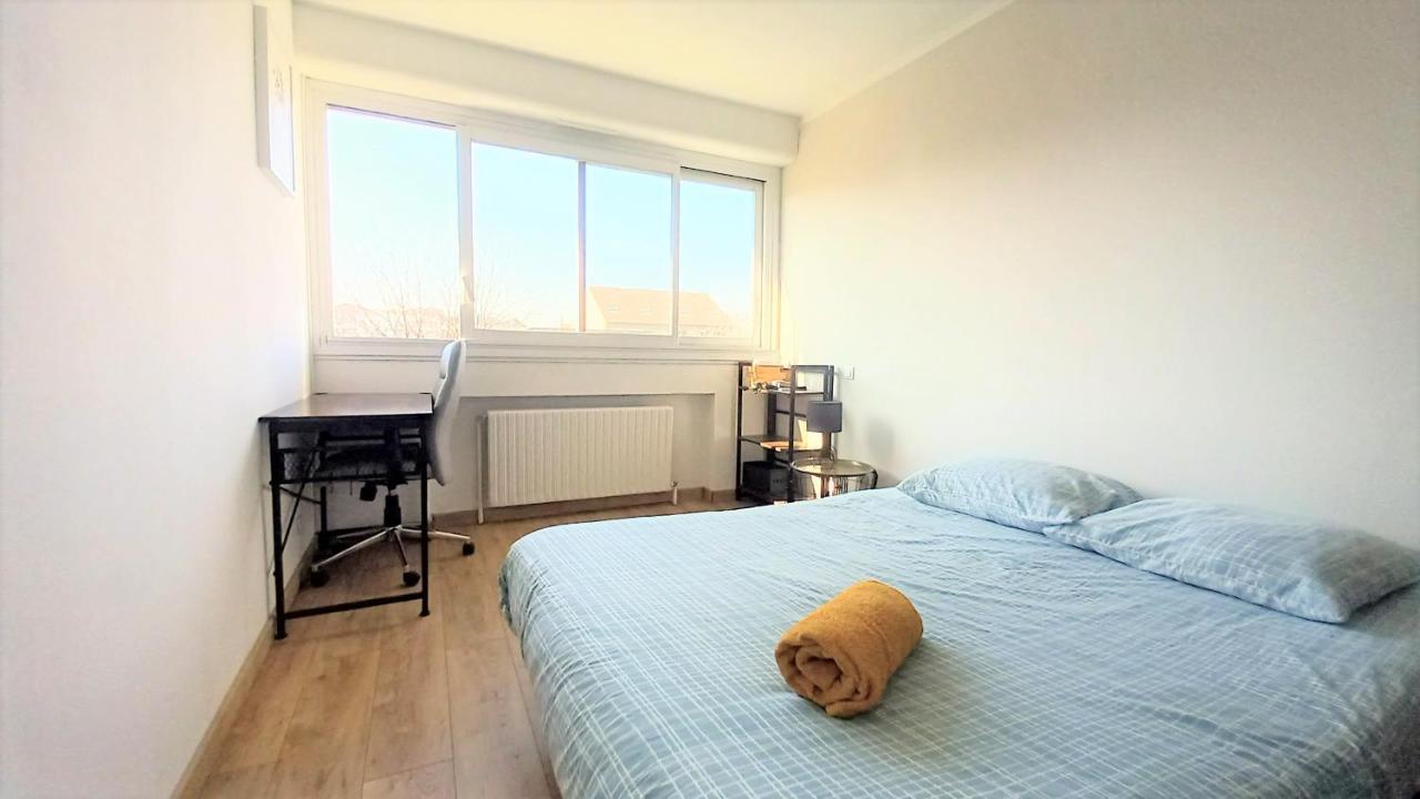 Magnifique Cocon - Metro A Republique - 2 Belles Chambres Avec Dressings - Wifi Gratuit - Netflix - Au Calme Absolu - Lumineux - Jardin Arbore Partage Dans La Residence Villeurbanne Eksteriør bilde